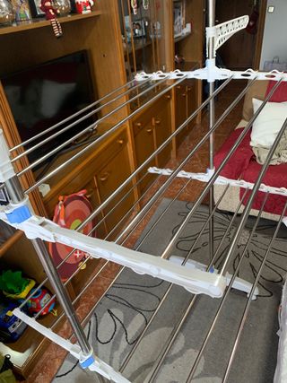 Tendedero Plegable Metálico y Plástico