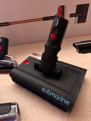 Aspiradora Dyson V16 Piston Animal Submarine