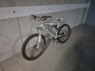 Bicicleta Scott Spark 50 BTT 26"