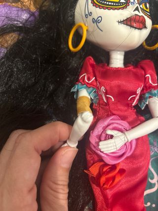 Lote de 6 muñecas variadas