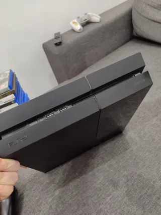 PlayStation 4 (PS4) Nera + 14 Giochi