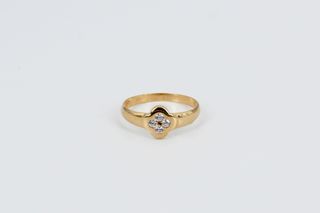 Anillo De Oro De 18K.. Ref: 016-01-00433