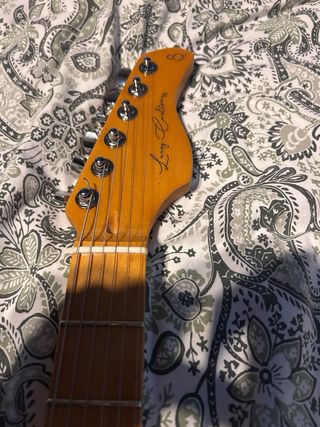 Guitarra Eléctrica Stratocaster Larry Carlton S5