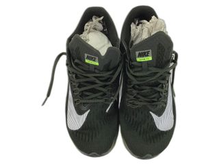 Zapatillas Nike Zoom Fly Verdes y Blancas