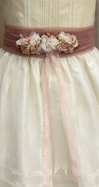 Tocado flores rosas y blancas