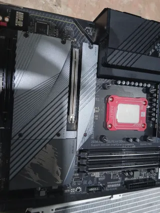 Placa Base MSI y Refrigeración Líquida