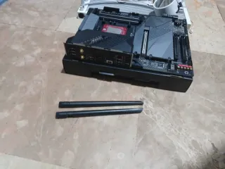 Placa Base MSI y Refrigeración Líquida