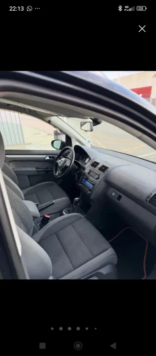 Volkswagen Touran 2012