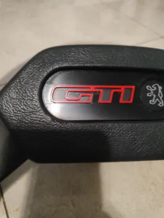 Volante Peugeot 205 T16