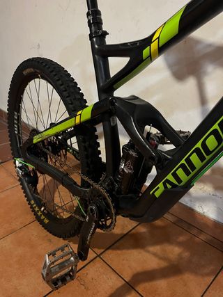 Bicicleta Cannondale Jekyll