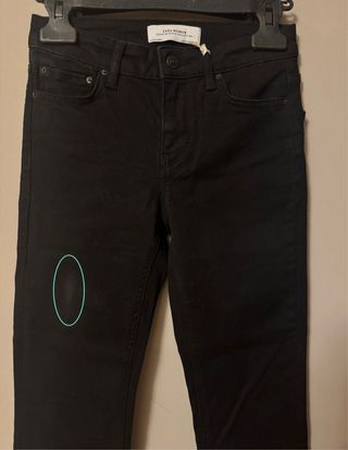 Jeans flare negro ‘Zara’