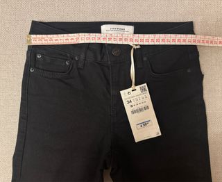 Jeans flare negro ‘Zara’