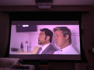 Pantalla para Proyector de  114” Cine en casa