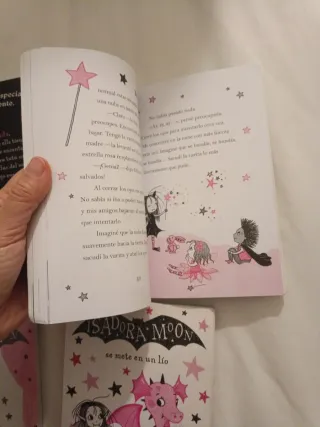 Colección 6 libros Isadora Moon