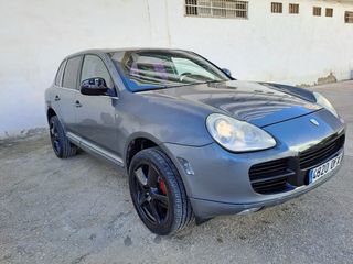Porsche Cayenne 2004