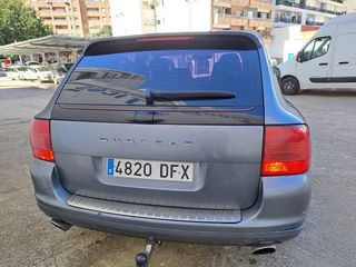 Porsche Cayenne 2004