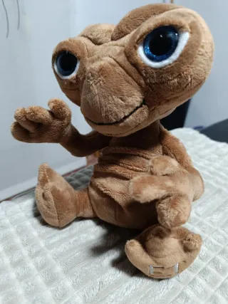 Muñeco ET Peluche