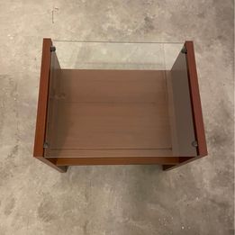 Coppia Comodini Legno con Piano in Vetro