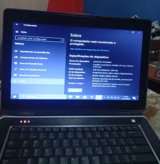 Portátil Dell Latitude (LEER)