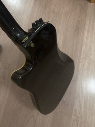 Guitarra Washburn SBF-24 Electroacústica