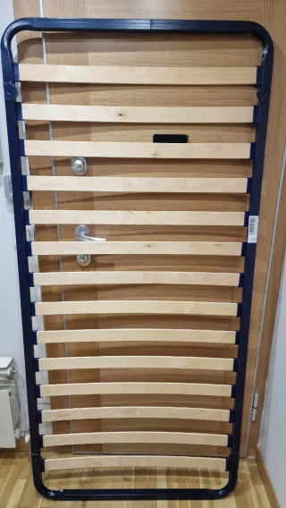 2 Somier Pikolin 190x90cm con patas de tamblillas.