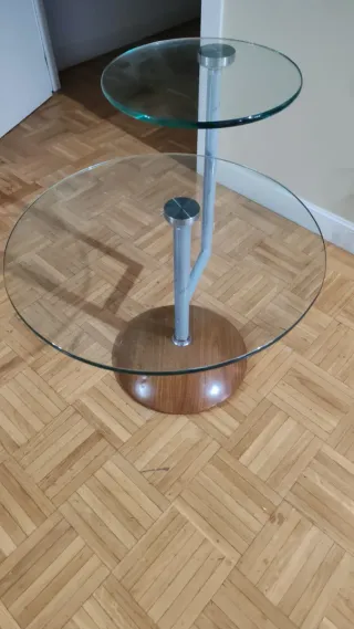 Mesa auxiliar cristal y madera