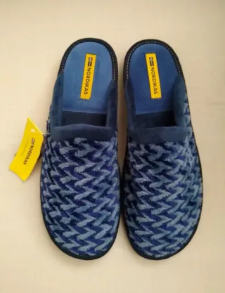 Zapatillas Nordikas (Mujer) Talla 41