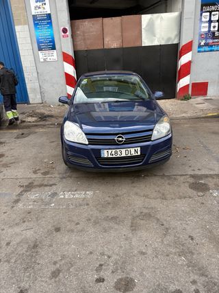 Opel Astra 2005