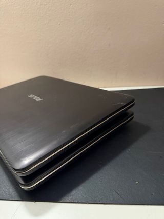 2 portatili Asus i3 e i7