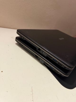 2 portatili Asus i3 e i7