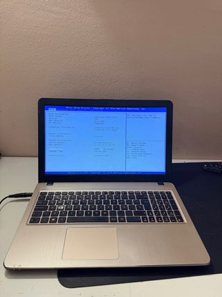 2 portatili Asus i3 e i7