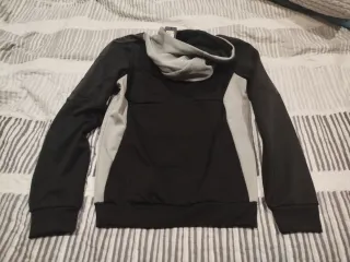 Sudadera Mackenzie Negra y Gris