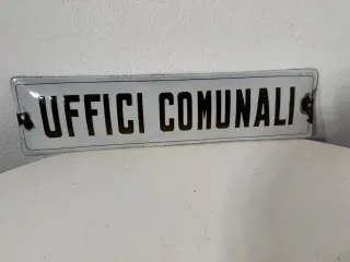Insegna smaltata UFFICI COMUNALI anni '30