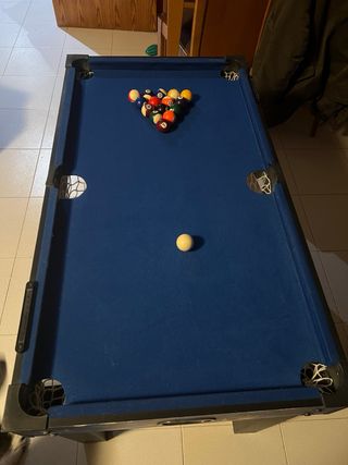 Mesa de billar y futbolín
