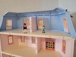 RESERVADO-------------Casa de muñecas de Playmobil