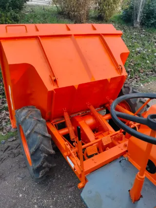 Dumper Ausa