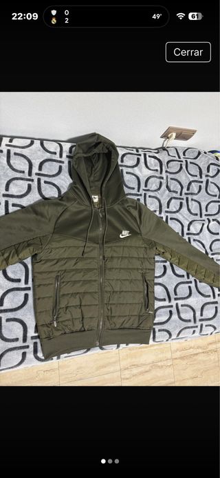 Chaqueta Nike Verde Oliva