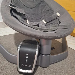 Mecedora de bebé Nuna gris