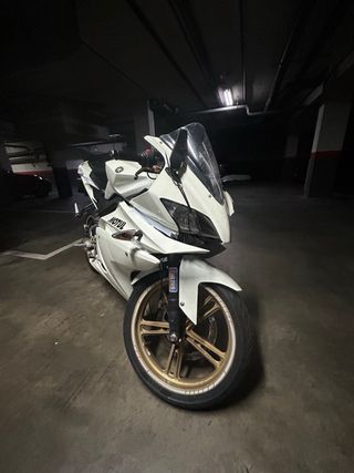 YZF R125 (180cc) Accidentada