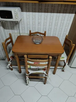 Mesa de cocina extensible madera (sin sillas)
