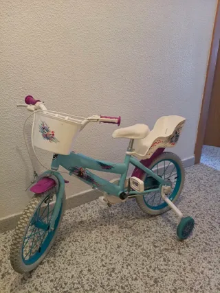 Bicicleta infantil Frozen con ruedines