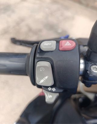 BMW F800R 2016 finales acepto cambios