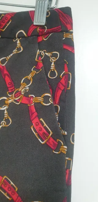 Pantalón mujer ZARA estampado cadena