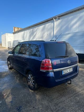 Opel Zafira 7 plazas + enganche | 321.423 km