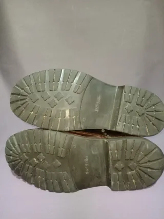 Botines de cuero marrón