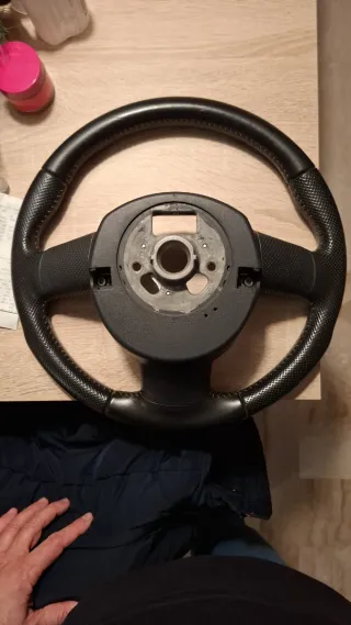 Volante Sline 3 brazos A4 B8 con airbag