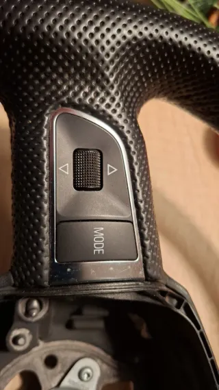 Volante Sline 3 brazos A4 B8 con airbag