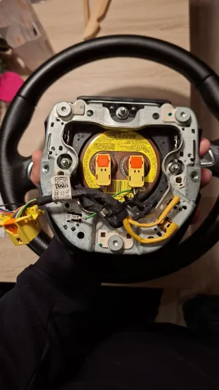 Volante Sline 3 brazos A4 B8 con airbag