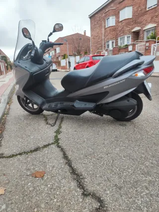 Moto 125cc 27764 km ITV 2027