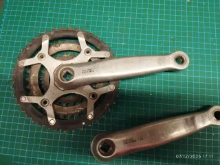 Platos y bielas de bicicleta